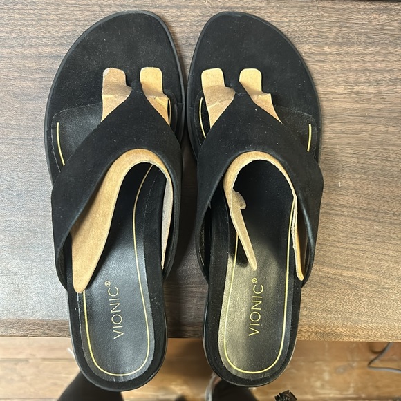 Vionic Women's Agave Sandals - Picture 2 of 6